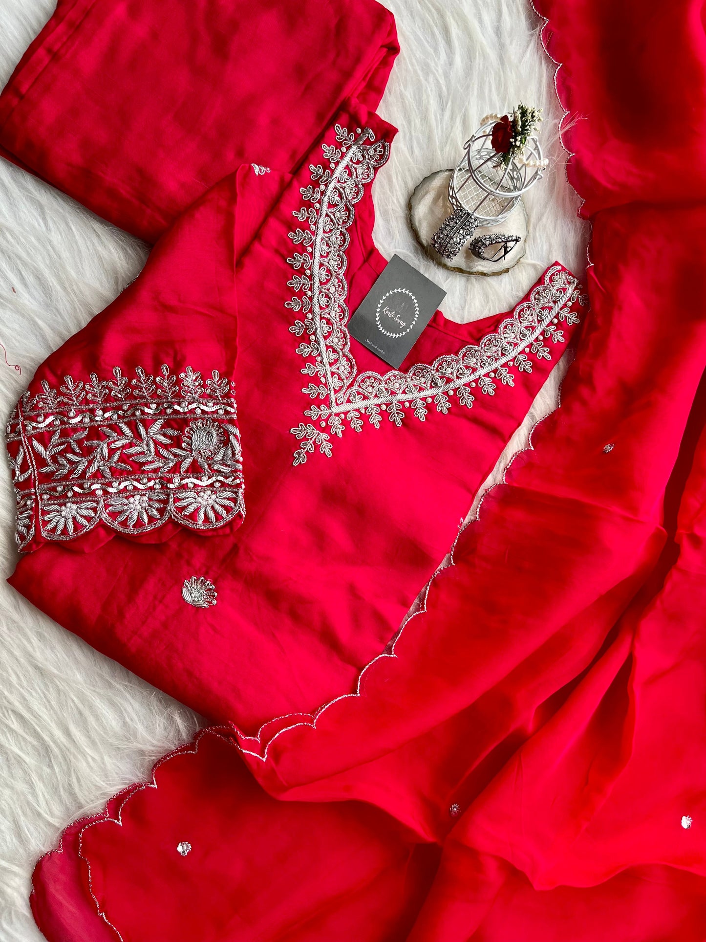 “ANTARA” Premium Festive Embroidered Dola Silk Suit Set✨💕