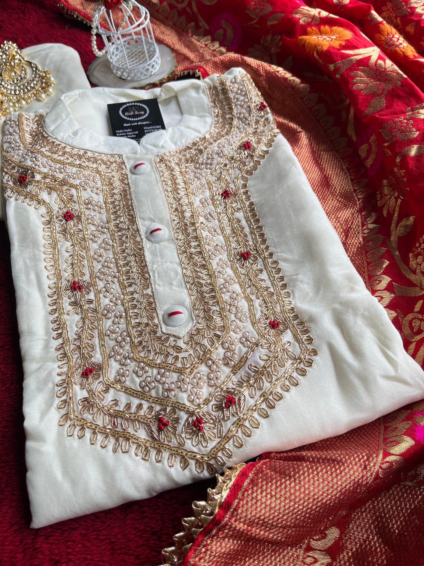 “AAMNA” Dola Silk Hand Embroidered Suit Set With Banarasi Dupatta ✨